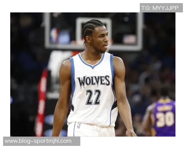 芬奇强调海兰德应展现真实自我他的挡拆与组织能力值得重视 芬奇强调海兰德应展现真实自我他的挡拆与组织能力值得重视