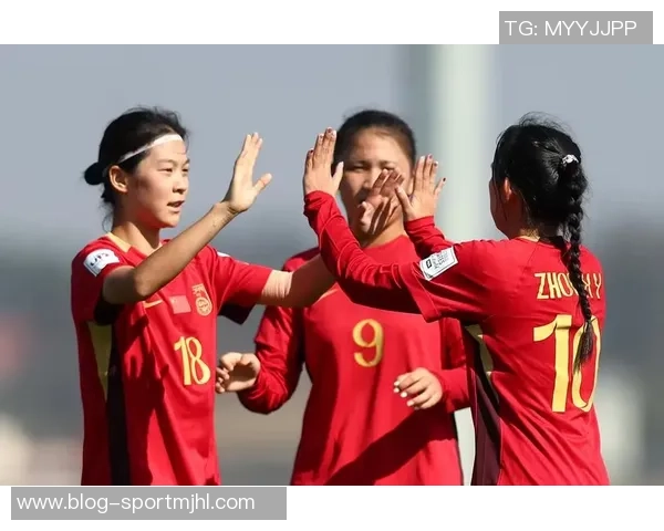 中国U17女足半场领先挪威U17女足陈睿琳任意球破门周欣怡点射助攻 中国U17女足半场领先挪威U17女足陈睿琳任意球破门周欣怡点射助攻